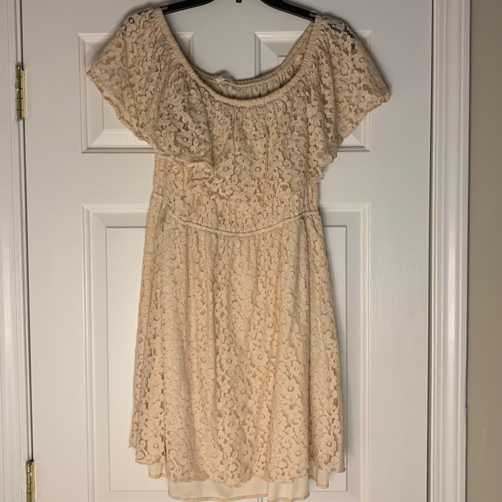 Women’s dress
